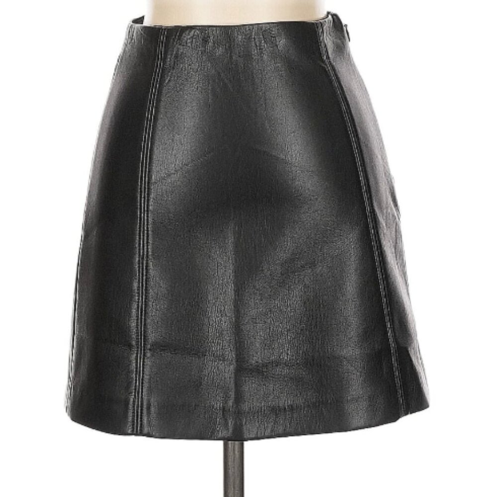 ARITZIA BABATON VEGAN LEATHER SKIRT- SIZE 8 BARELY WORN